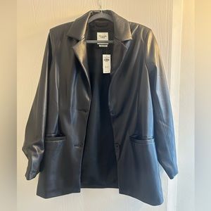 NWT Abercrombie & Fitch Vegan Leather Blazer - Black - Size Medium
